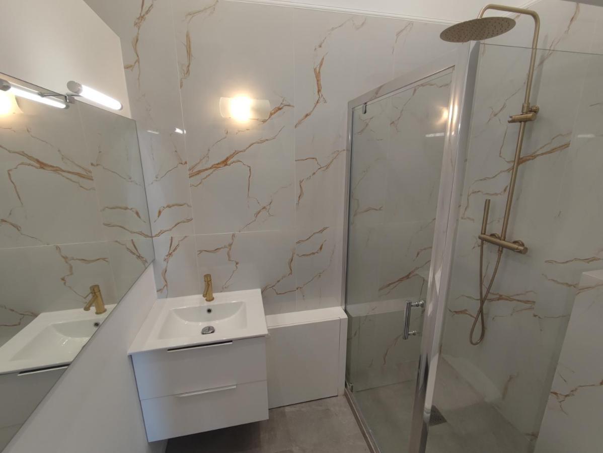 Appartement Boutique 1 *